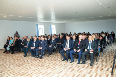 Rüstəm Xəlilov şəhər sakinləri ilə növbəti səyyar qəbul keçirdi.