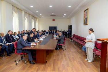 RİH başçısı Rüstəm Xəlilov şəhər sakinləri  ilə növbəti qəbul keçirdi.