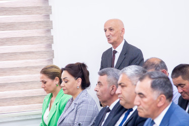 Rüstəm Xəlilov növbəti vətəndaş qəbulunu Salyan rayonunun  Arbatan kəndində keçirib.