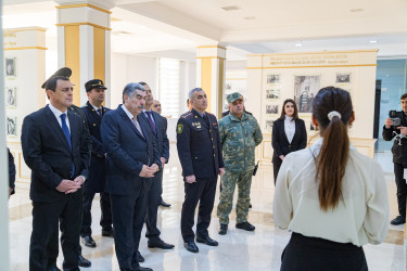 Salyanda Ümummilli Lider Heydər Əliyevin vəfatının 21-ci ildönümü dərin ehtiramla yad edilib.