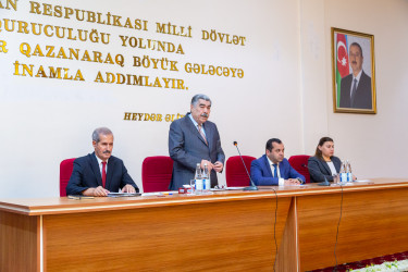 Salyanda “Pambıqçılıqda mövcud vəziyyət və məhsul yığımına hazırlıq, taxıl əkinin başlanması ilə bağlı problemlər və qarşıda duran vəzifələr” mövzusunda müşavirə keçirilib.