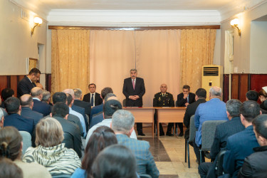 Rüstəm Xəlilov şəhər sakinləri ilə növbəti səyyar qəbulu Mədəniyyət Mərkəzində keçirib.