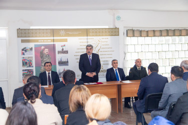 İcra başçısı Rüstəm Xəlilov Marışlı kəndində səyyar görüş keçirdi.