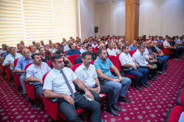 “Dayanıqlı fermer fəaliyyəti üçün aqrar sığorta” mövzusunda fermerlərlə görüş keçirilmişdir.