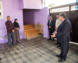 Salyan rayonunda “Anım günü” ərəfəsində RİH başçısı tərəfindən şəhid ailələrini ziyarət davam etdirilir.