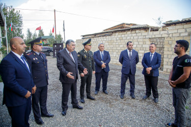 Salyan rayonunda şəhidlərin ailə üzvləri ziyarət olunur.