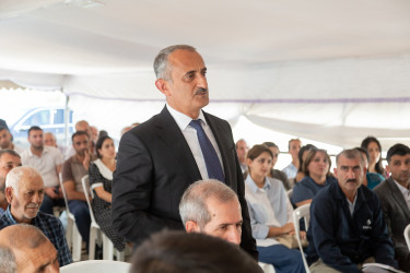 Rüstəm Xəlilov Seyidan kəndinin sakinləri ilə görüşdü.