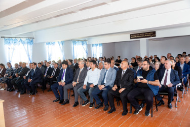 Salyan RİH başçısı Rüstəm Xəlilov 7 saylı texniki fənlər təmayüllü məktəb liseydə  şəhər əhalisi ilə görüş keçirib.