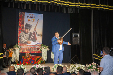 Salyanda Əməkdar mədəniyyət işçisi Aşıq Pənah Pənahovun 100 illik yubileyinə həsr olunmuş tədbir keçirilib.
