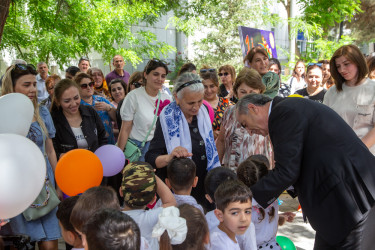 Salyan RİH təşkilatçılığı ilə Heydər Əliyev adına meydanda “1 iyun-Uşaqların Beynəlxalq Müdafiəsi Günü” münasibəti ilə tədbir keçirilmişdir.