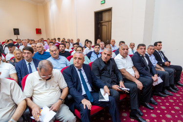 Salyanda “Pambıqçılıqda mövcud vəziyyət və məhsul yığımına hazırlıq, taxıl əkinin başlanması ilə bağlı problemlər və qarşıda duran vəzifələr” mövzusunda müşavirə keçirilib.