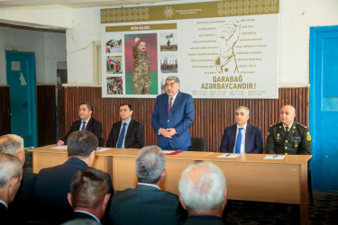 Rüstəm Xəlilov növbəti səyyar qəbulu Xələc kəndində keçirdi.