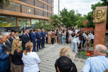 22.06.2024-cü il tarixində Azərbaycanın xalq şairi Xəlil Rza Ulutürkün anım günü ilə əlaqədar Salyan şəhərində yerləşən “Ata-oğul” xatirə kompleksinin qarşısında tədbir keçirilmişdir.