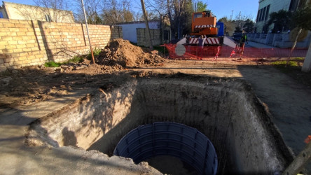 Salyan rayonunun kanalizasiya sistemlərinin yenidən qurulması üzrə tikinti-quraşdırma işləri davam etdirilir.