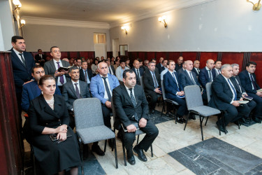 Rüstəm Xəlilov şəhər sakinləri ilə növbəti səyyar qəbulu Mədəniyyət Mərkəzində keçirib.