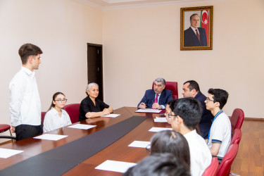 Salyanda təhsildə müvəffəqiyyətləri ilə fərqlənən  məzunlarla görüş keçirilib.