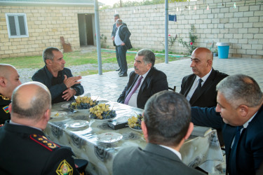 RİH başçısı tərəfindən 8 Noyabr – şanlı Zəfər Gününün beşinci ildönümü ərəfəsində şəhid ailələrinin ziyarəti davam etdirilir.