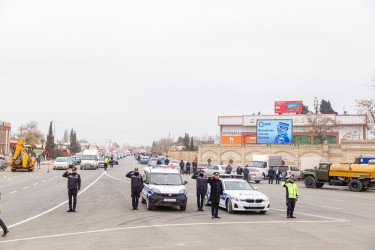 Salyan rayonunda təyyarə qəzasında həlak olanların xatirəsi 1 dəqiqəlik sükutla yad olunub.