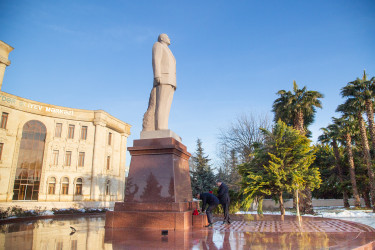 Rəqəmsal inkişaf və nəqliyyat naziri Rəşad Nəbiyev 13 fevral tarixində Salyan şəhərində Hacıqabul, Salyan, Neftçala rayonları və Şirvan şəhərinin sakinlərini qəbul edib.