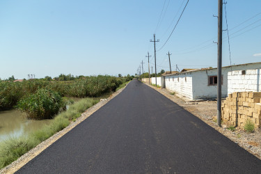 Salyan rayonunun Şorsulu, Boranıkənd, Seyidlər, Dayıkənd, Sarvan, Bəydili, Qızılağac və Alçalı kəndləri ilə birləşdirən avtomobil yollarının tikintisi ilə bağlı tədbirlər haqqında Azərbaycan Respublikası Prezidentinin Sərəncamına uyğun olaraq müvafiq işlərə başlanılmışdır.