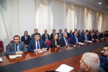 Kənd təsərrüfatına dair statistik məlumatların Dövlət Statistika Komitəsinin elektron informasiya sisteminə daxil edilməsinin təmin olunması məqsədilə görüş keçirilmişdir.
