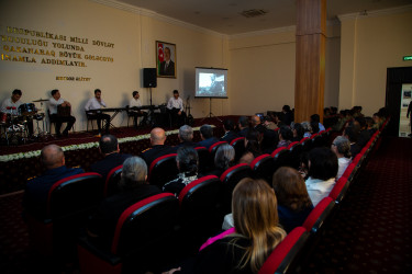 Salyan ictimaiyyəti Ulu Öndərin xatirəsini əziz tutur.