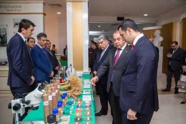 Salyan Rayon İcra Hakimiyyəti başçısının 2025-ci ilin sosial- iqtisadi inkişafının yekunlarına və 2026-cı ildə qarşıda duran vəzifələrə  həsr olunmuş hesabat yığıncağı keçirilib.