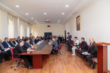 Rüstəm Xəlilov rayon sakinləri ilə  növbəti qəbul keçirdi.