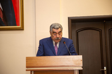 Azərbaycan Respublikasının Prezidenti İlham Əliyevin Yeni Azərbaycan Partiyasının VIII Qurultayındakı nitqindən irəli gələn vəzifələrə dair müşavirə keçirilib.