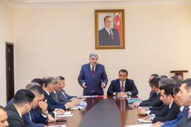 2026-2030-cu illər üçün Dövlət Proqramında nəzərdə tutulan tədbirlər çərçivəsində Salyan rayonu üzrə zona müşavirəsində irəli sürülmüş təşəbbüslər və ya həyata keçirilən digər tədbirlərlə bağlı görülmüş işlər barədə iclas keçirilib.