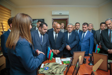 “27 sentyabr - Anım Günü”nün beşinci ildönümü ilə əlaqədar “Şəhidlik Zirvəsi: Milli Kimlik və Tarixi Yaddaş” mövzusunda tədbir keçirilib.