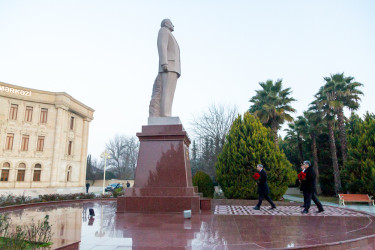 Baş prokuror Salyan rayonunda vətəndaşları qəbul edib.