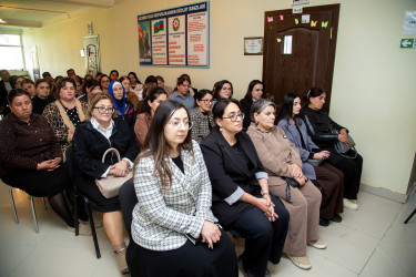 Salyan Rayon İcra Hakimiyyətinin başçısı Rüstəm Xəlilovun Boranıkənd kəndinin sakinləri ilə səyyar qəbulu keçirilib.