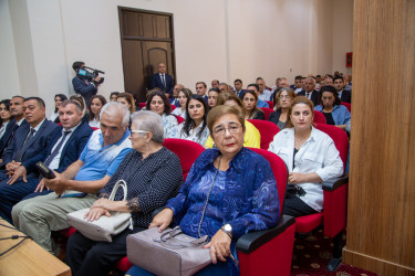 Azərbaycan Milli Elmlər Akademiyasının Tarix İnstitutu Akademiyanın müxbir üzvü, tarix elmləri doktoru, professor Əliövsət Nəcəfqulu oğlu Quliyevin anadan olmasının 100 illik yubileyi münasibəti ilə elmi-praktik konfrans keçirmişdir.