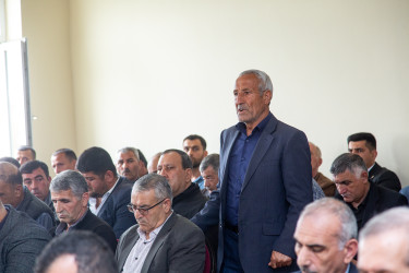 Salyan Rayon İcra Hakimiyyətinin başçısı Rüstəm Xəlilov növbəti səyyar qəbulunu Qardili kənd sakinləri ilə keçirib.