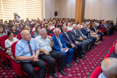 Azərbaycan Milli Elmlər Akademiyasının Tarix İnstitutu Akademiyanın müxbir üzvü, tarix elmləri doktoru, professor Əliövsət Nəcəfqulu oğlu Quliyevin anadan olmasının 100 illik yubileyi münasibəti ilə elmi-praktik konfrans keçirmişdir.