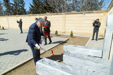 Salyanda 31 Mart  – Azərbaycanlıların Soyqırımı Günü dərin hüznlə qeyd olunub.