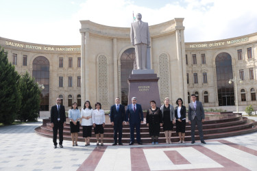 Salyanda 5 oktyabr - Beynəlxalq Müəllimlər Günü qeyd edilib.