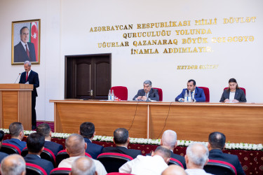 Salyanda “Pambıqçılıqda mövcud vəziyyət və məhsul yığımına hazırlıq, taxıl əkinin başlanması ilə bağlı problemlər və qarşıda duran vəzifələr” mövzusunda müşavirə keçirilib.