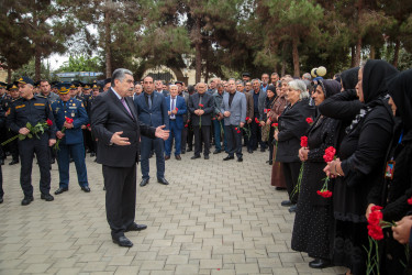 Salyan rayonunda “27 sentyabr - Anım Günü”nün beşinci ildönümü ilə əlaqədar Vətən övladlarının xatirəsi dərin ehtiramla anıldı.