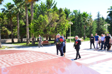 17 İyun-Tibb İşçilərinin Peşə Bayramı  qeyd olundu.