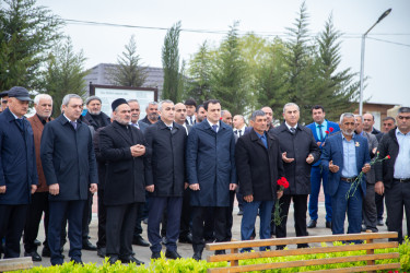 Aprel döyüşlərində qəhrəmancasına şəhid olmuş baş leytenant Rəşid Mehdiyevin anım günüdür.