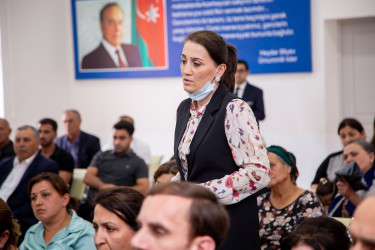 Rüstəm Xəlilov növbəti vətəndaş qəbulunu Salyan rayonunun  Arbatan kəndində keçirib.