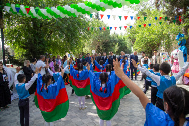 Salyan RİH təşkilatçılığı ilə Heydər Əliyev adına meydanda “1 iyun-Uşaqların Beynəlxalq Müdafiəsi Günü” münasibəti ilə tədbir keçirilmişdir.