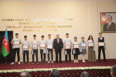 Salyanda Azərbaycan xalqının Ümummilli Lideri Heydər Əliyevin anadan olmasının 103-cü ildönümü münasibətilə tədbir keçirilib.
