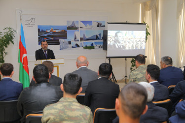 “Heydər Əliyev Azərbaycanda ordu quruculuğunun banisidir” mövzusunda tədbir keçirilmişdir.