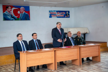 Rüstəm Xəlilov şəhər sakinləri ilə növbəti səyyar qəbul keçirdi.